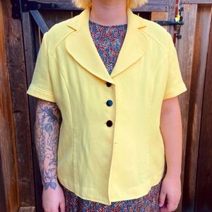 Studio I Short Sleeve Yellow Blazer